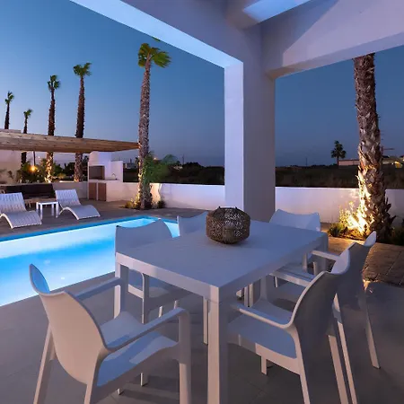Villa Salty Sun 2
