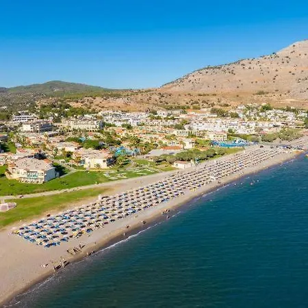 Villa Salty Sun 2 *