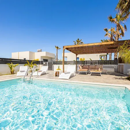 Villa Salty Sun 2