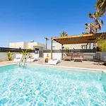 Вилла Salty Sun 2