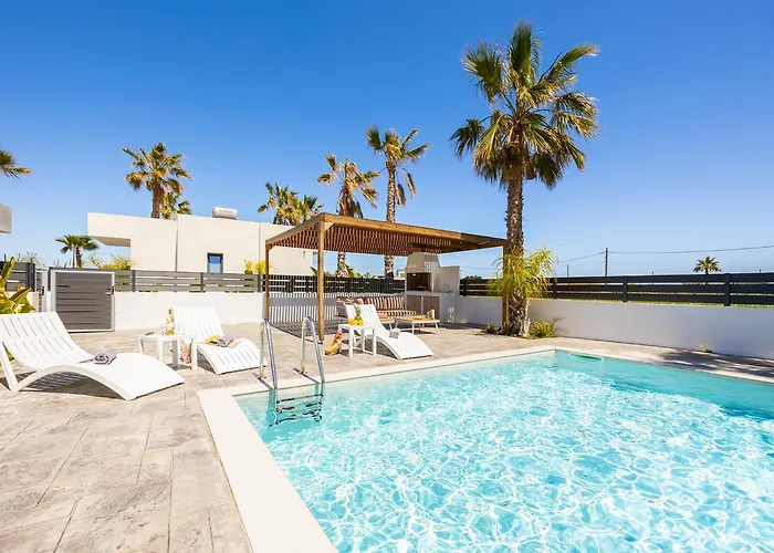 Salty Sun 2 ヴィラ クレマスティ